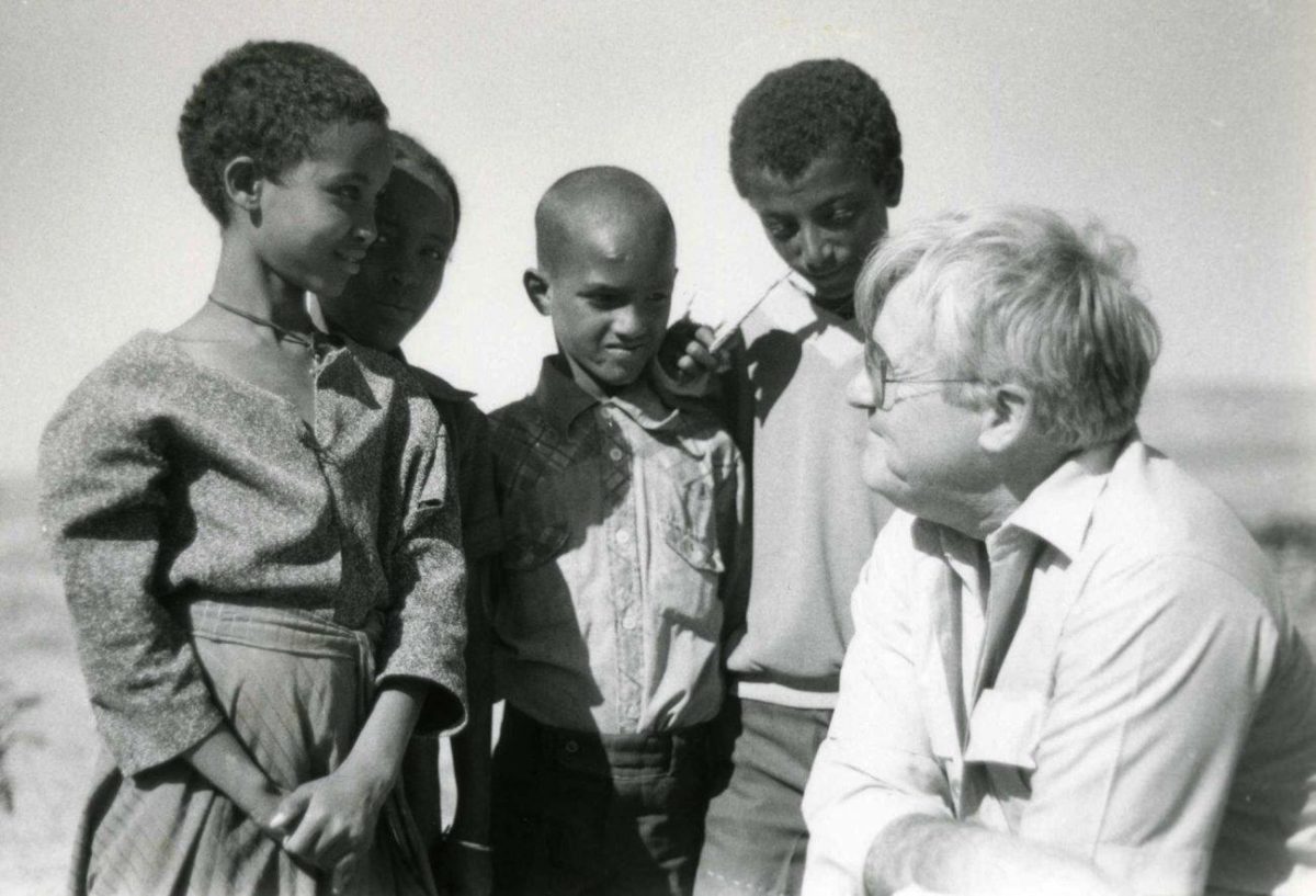 Mgr. Robert Coll, créateur de Rice Bowl, décède à 95