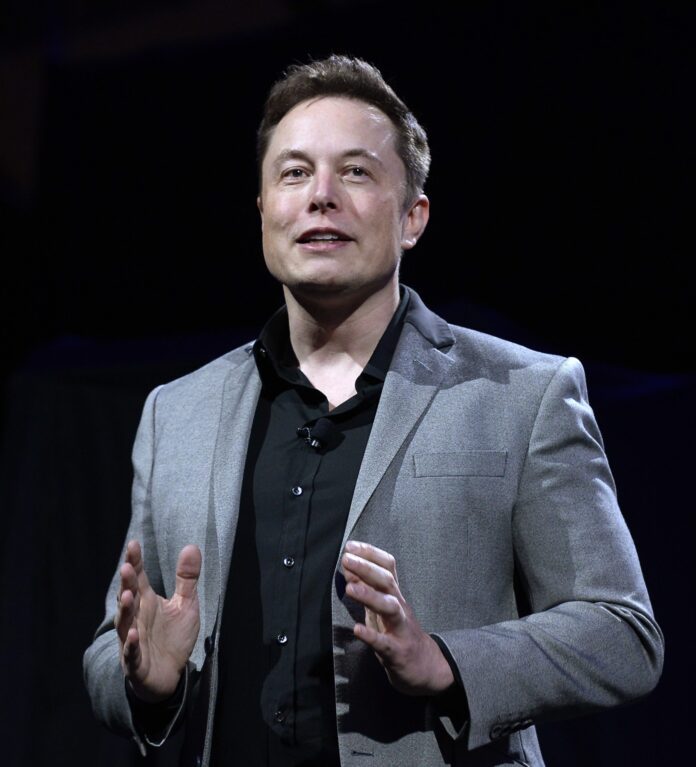 Elon Musk vaudra bientôt plus que le PIF de l'Arabie
