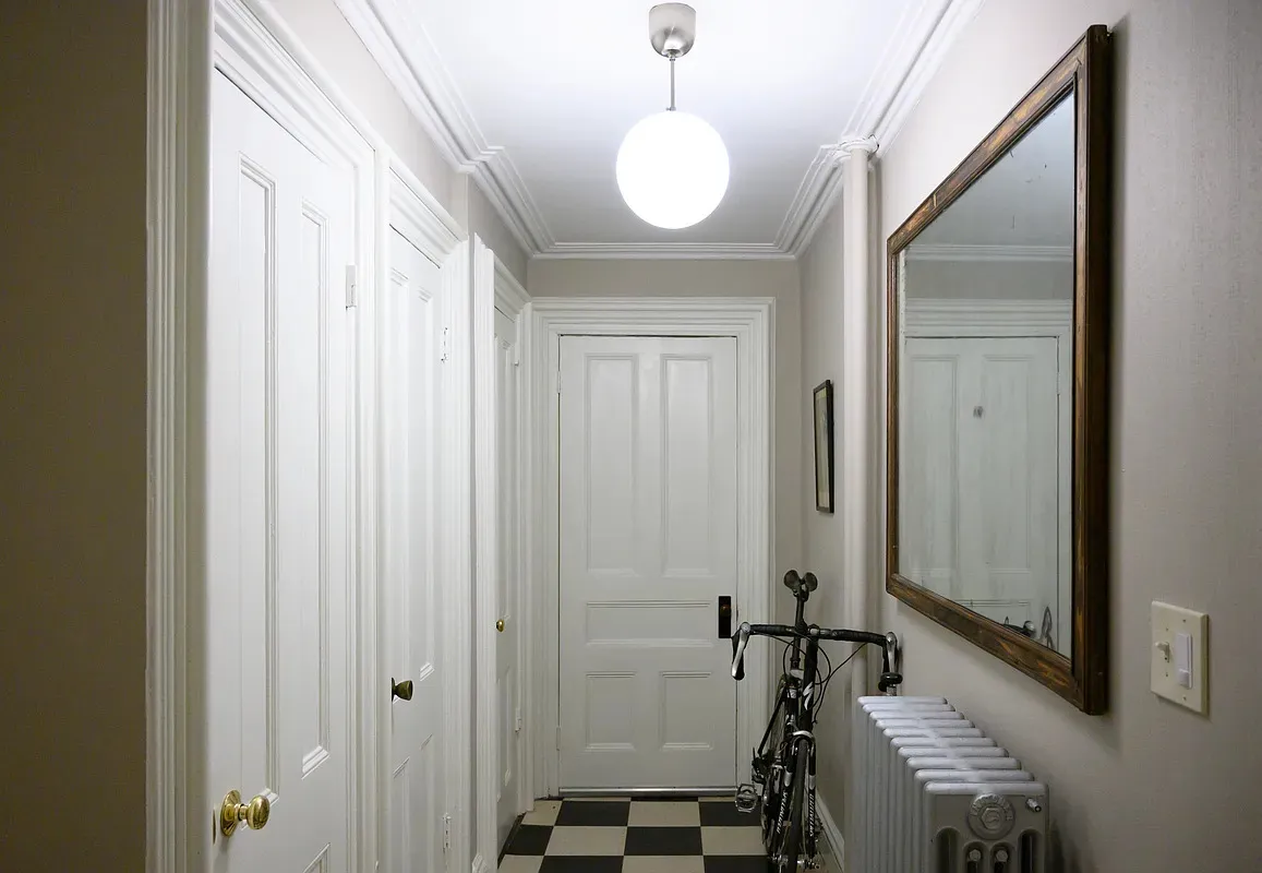couloir avec vélo