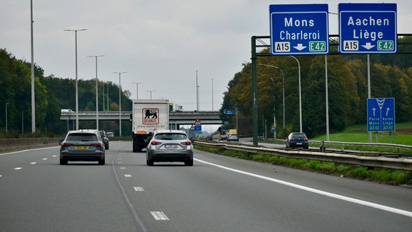 Vignette automobile en Belgique dès 2027: prix et amendes